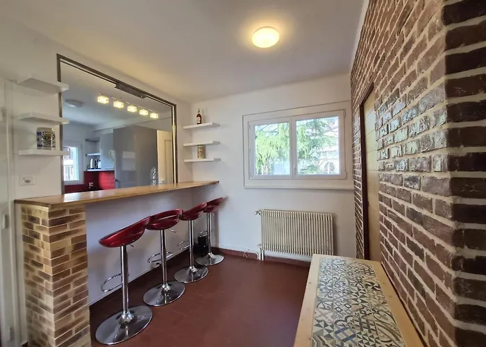 Beautiful In - Lavaux Pully